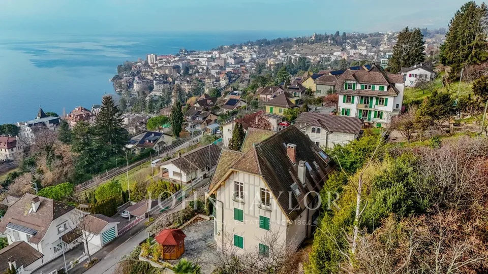 Exklusiv: Außergewöhnliches Anwesen mit Panoramablick – Foto 10 von 10