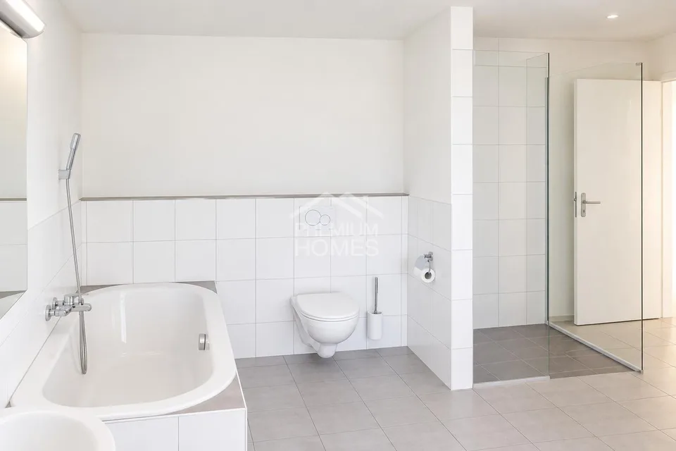 4 Apartments, an INVESTMENT with Substance! – photo 8 of 19