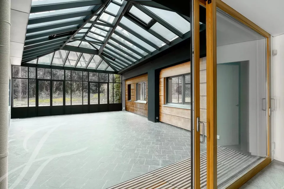 Wasserfront-Villa mit 7'585m2 Grundstück – Foto 7 von 20