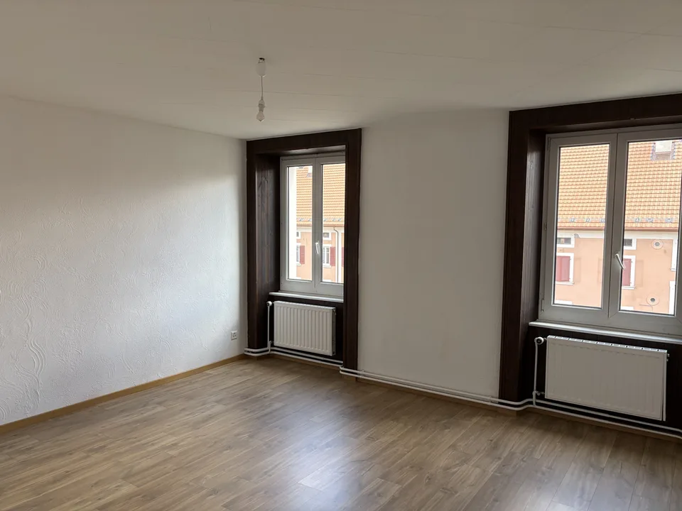 Modern 3-Room Apartment on 3rd Floor
