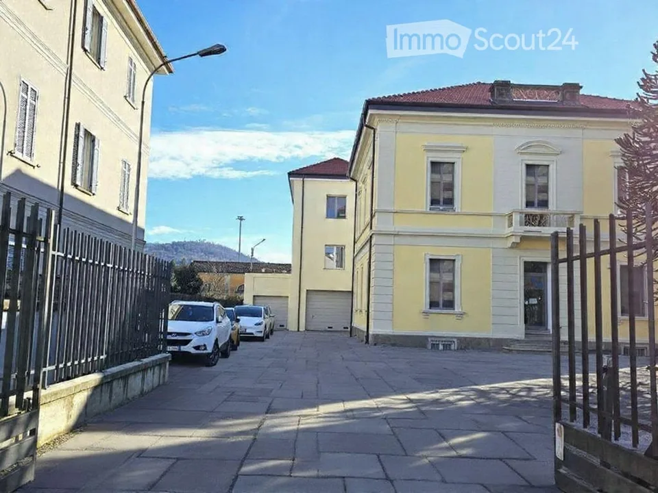 3 Zimmer Wohnung 91m2 Luino, Varese