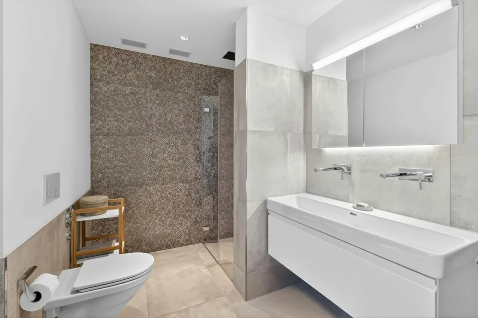Vivere con vista - appartamento 3.5 locali di alta qualità (adatto come seconda casa) con balcone e terrazza – foto 10 di 27