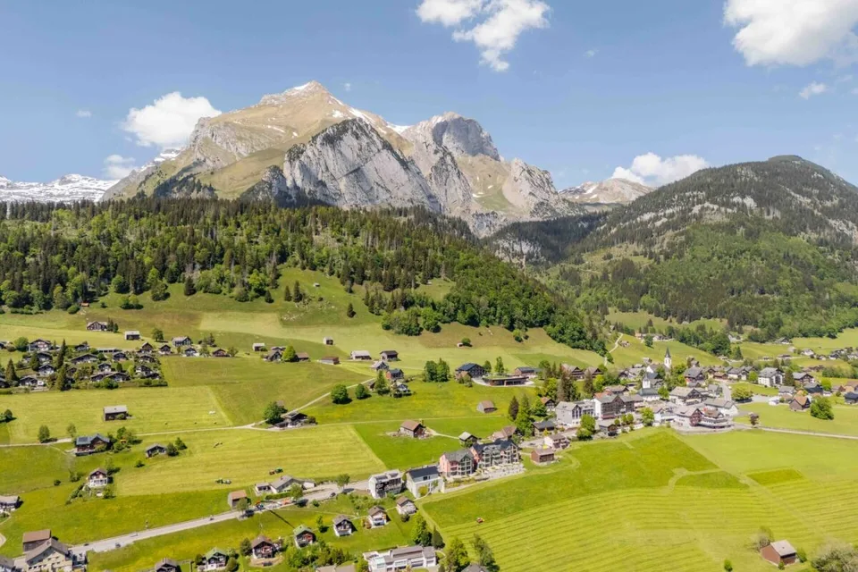 Vivere con vista - appartamento 3.5 locali di alta qualità (adatto come seconda casa) con balcone e terrazza – foto 26 di 27