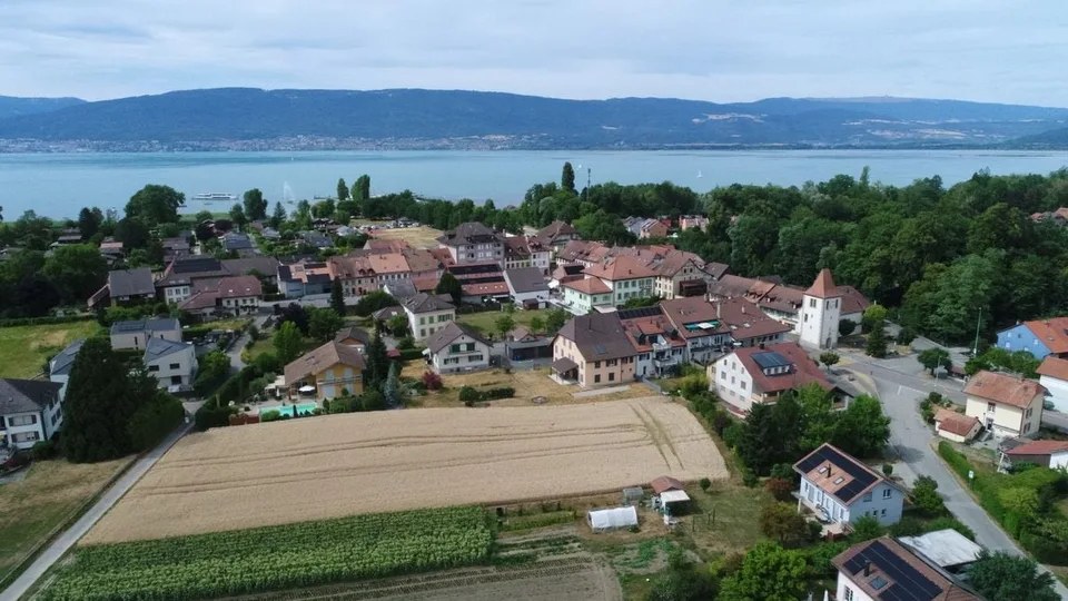 Spacious family villa on an exceptional plot of 1,435 m²