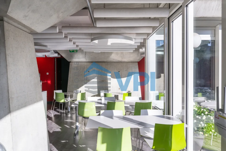 Lausanne - Plateaux de bureaux d'environ 320m2 du 1er au 7eme étage