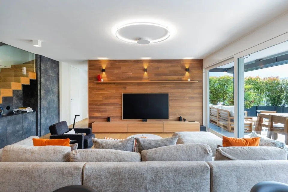Verkauft Manno Raum, Licht und Stil: exklusives Duplex von 5.5 Zimmern mit großer Terrasse