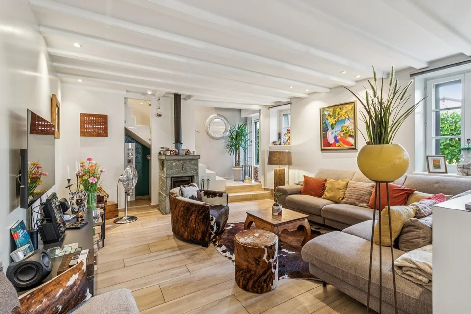 Elegante casa familiare nel cuore di Satigny