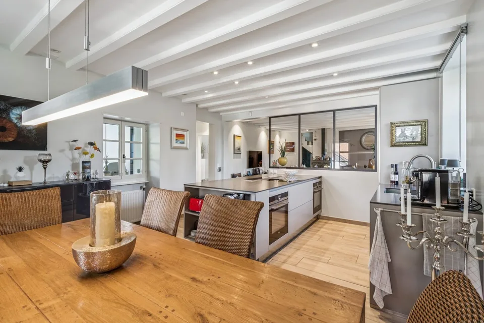 Elegante casa familiare nel cuore di Satigny