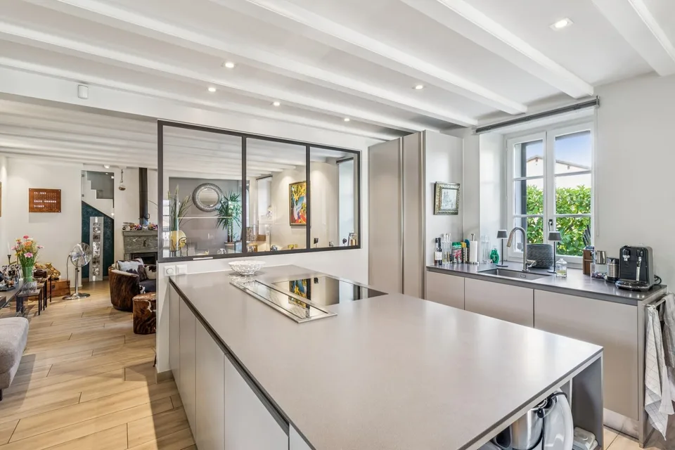 Elegante casa familiare nel cuore di Satigny