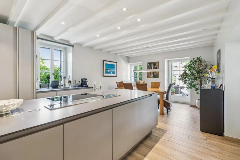 Elegante casa familiare nel cuore di Satigny