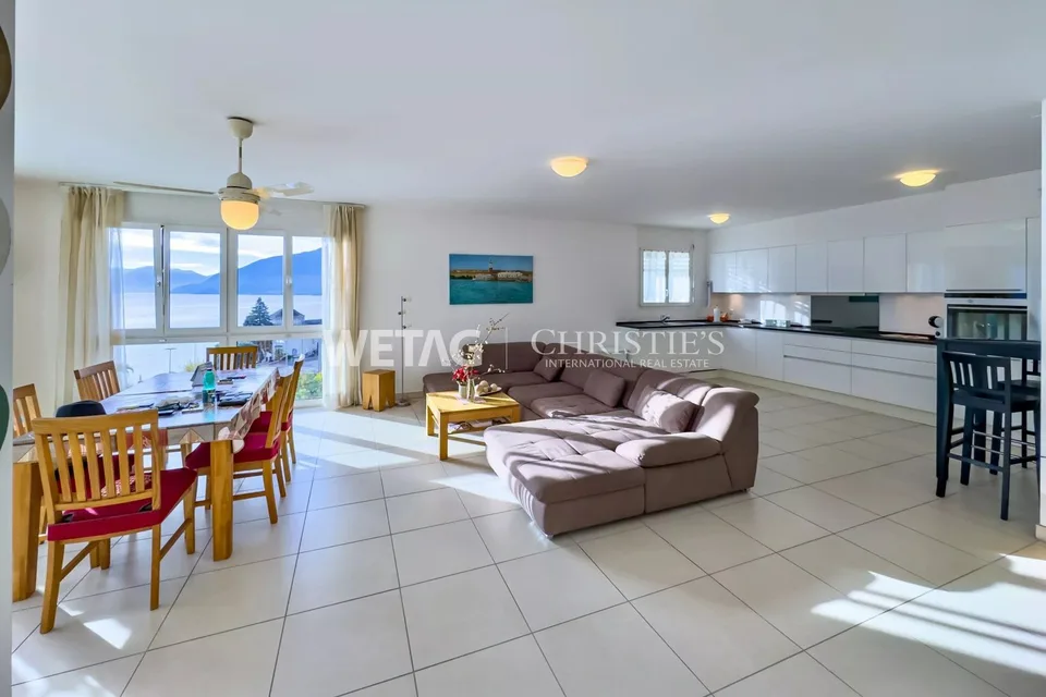 Appartement mansarde moderne avec terrasses spacieuses & vue sur le Lago Maggiore à Brissago à vendre – photo 9 sur 11