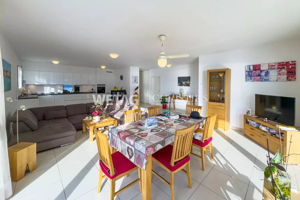 Appartement mansarde moderne avec terrasses spacieuses & vue sur le Lago Maggiore à Brissago à vendre – photo 8 sur 11