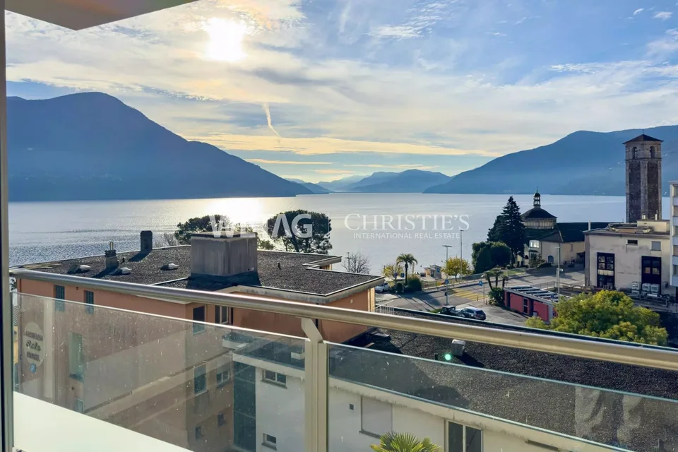 Appartement mansarde moderne avec terrasses spacieuses & vue sur le Lago Maggiore à Brissago à vendre – photo 10 sur 11