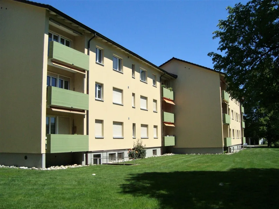 4.5-Zimmerwohnung mit Balkon, 2. Stock ohne Lift