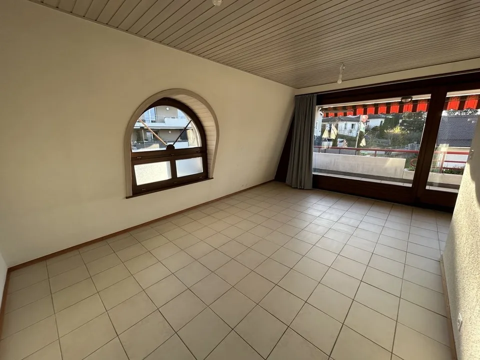 Zweieinhalb-Zimmer-Wohnung zur Miete in Renens