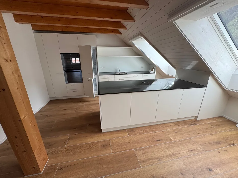 Top Dachwohnung - Erstbezug!