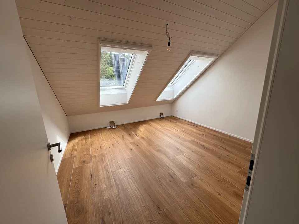Top Dachwohnung - Erstbezug!