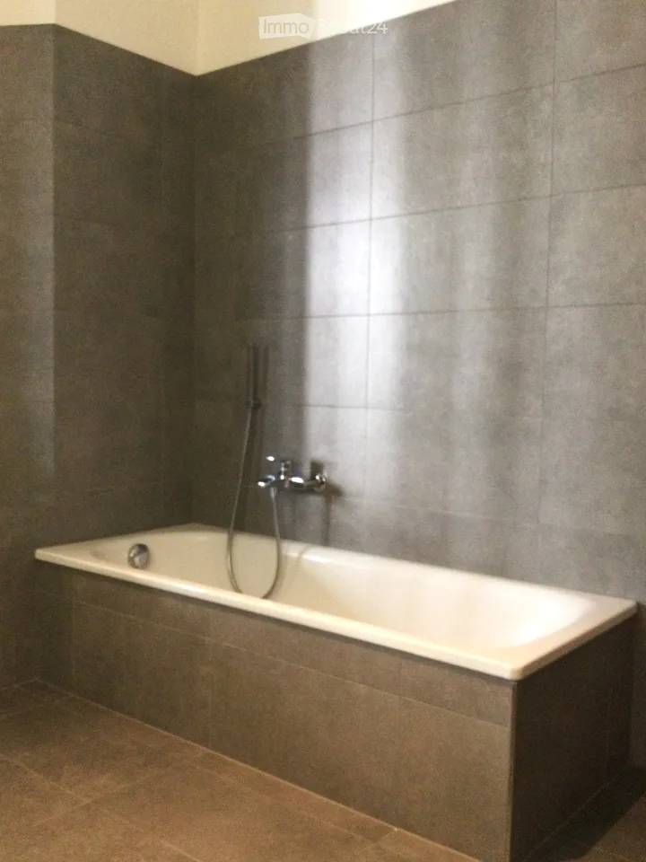 Élégance au bord de l'étang – vie moderne dans un idylle naturelle avec oasis de piscine à Pfaffnau / LU – photo 47 sur 56