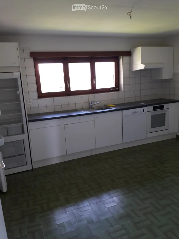 Bel appartement de 3 1/2 pcs au rez-de-chaussée