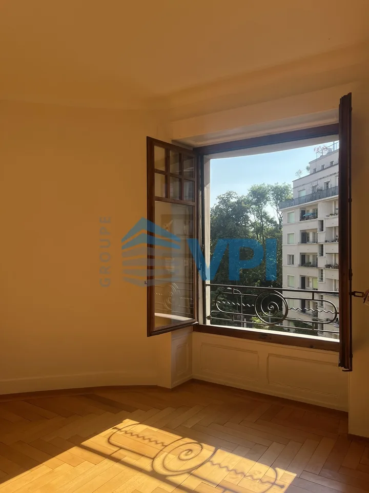 Sublime appartement de 5 pièces au coeur des Eaux-Vives