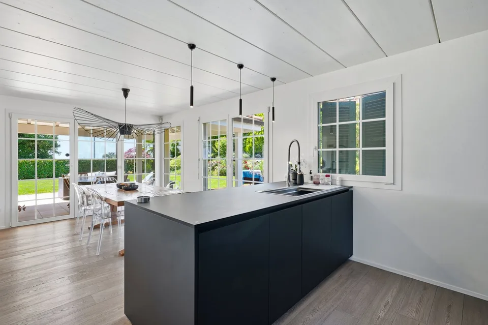 SAINT-SAPHORIN-SUR-MORGES - HOCHWERTIGE VILLA 6.5 ZIMMER