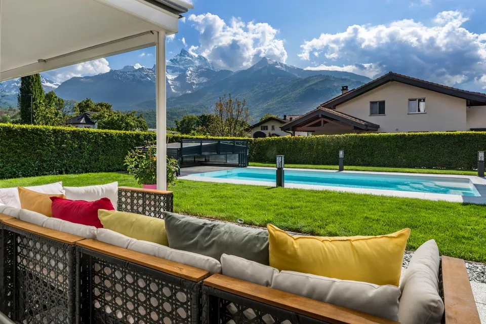 BEX - BELLISSIMA CASA INDIVIDUALE CON STUDIO INDIPENDENTE