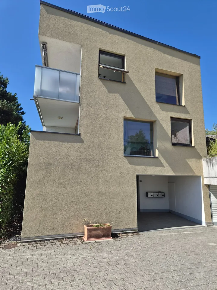 OPPORTUNITY FOR REAL ESTATE PROMOTION GLAND (VD)
