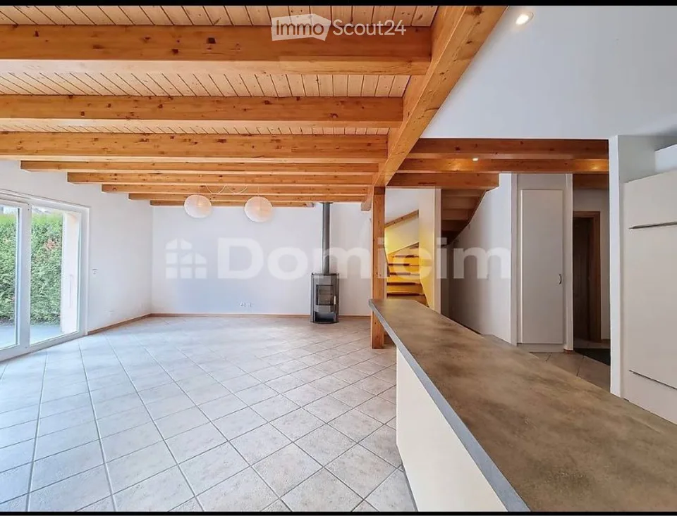 Roommate wanted
