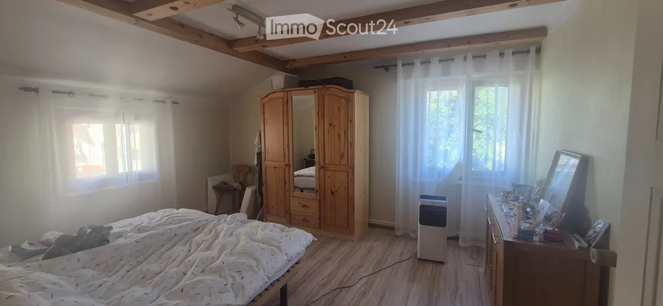 In affitto a Sierre, appartamento di 3 locali, balcone, vista libera