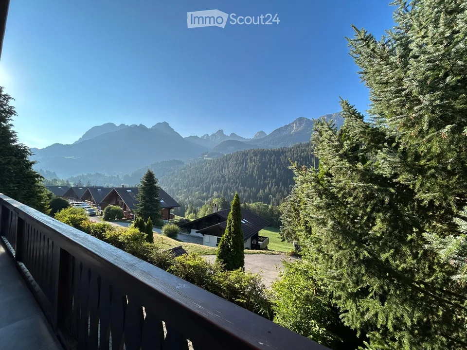 Affascinante chalet alpino con vista panoramica in affitto