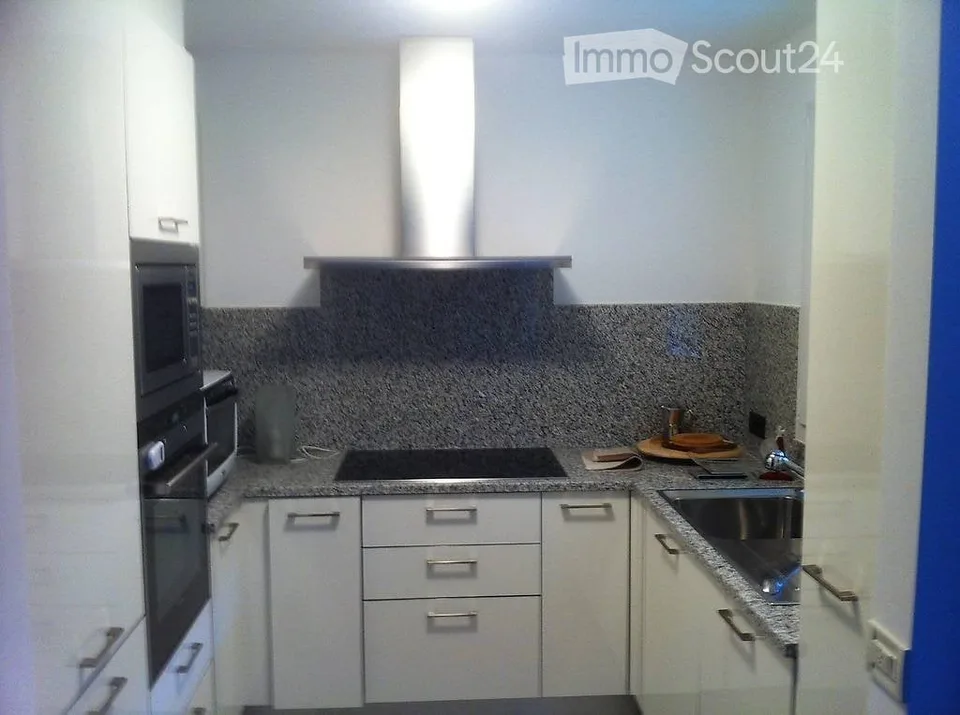 Helles Apartment im letzten Stock - freie Sicht Cadenazzo