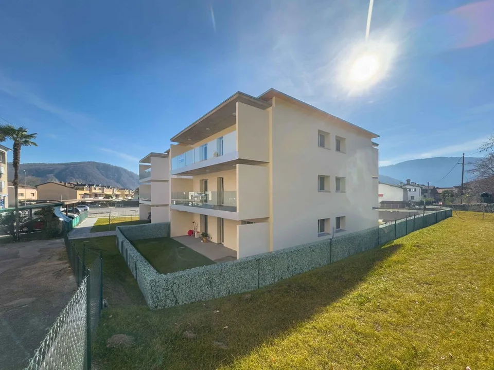 APPARTAMENTO DI 3.5 LOCALI AL SECONDO PIANO NELLA NUOVA RESIDENZA REGINA