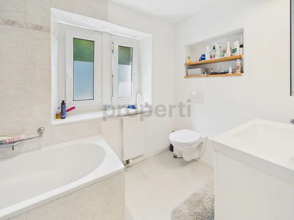 Casa unifamiliare con due unità abitative indipendenti a Mezzovico-Vira, ammessa residenza secondaria. – foto 34 di 48