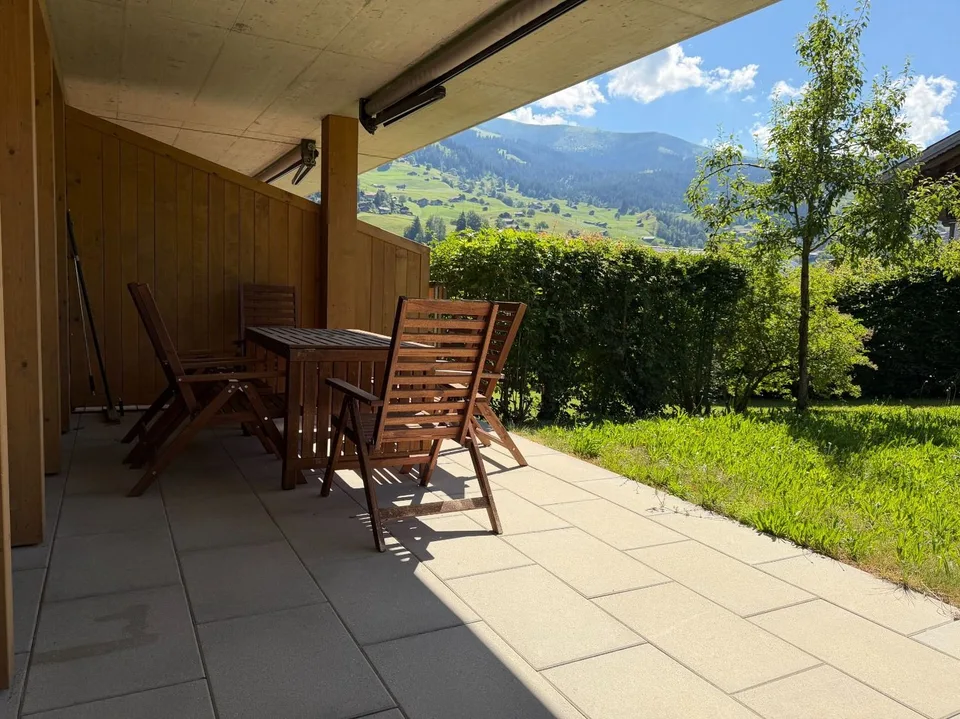 Lichtdurchflutete 3½ Zimmer Ferienwohnung mitten im schönen Ferienort Lenk! – Foto 10 von 17