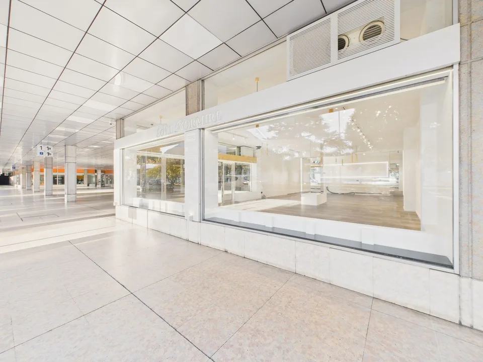 Eccellente locale commerciale nel cuore di Lugano, Canton Ticino