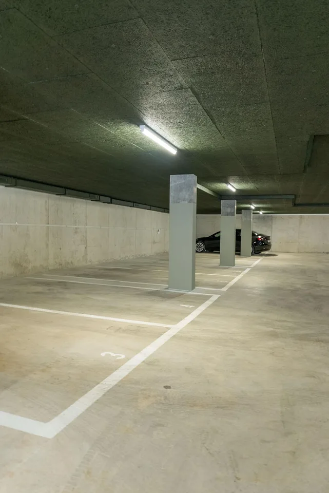 Nie mehr Parkplatzsuche  sicherer Einstellplatz im Neubau "Loomi"