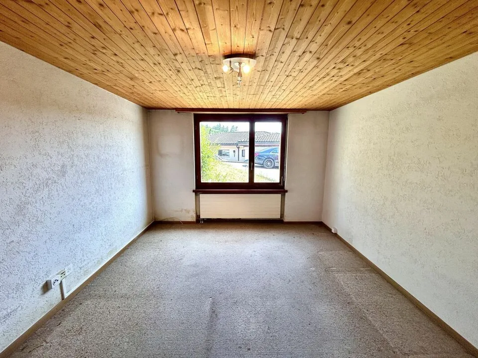 Einfamilienhaus an ruhiger Lage mit Weitsicht!
