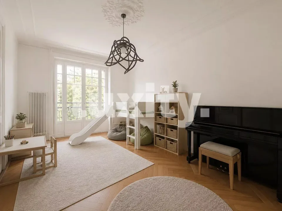 Elegante Haussmann-Wohnung mit Balkon