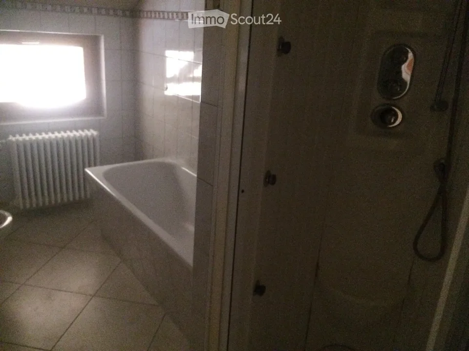 Zu vermieten Wohnung
