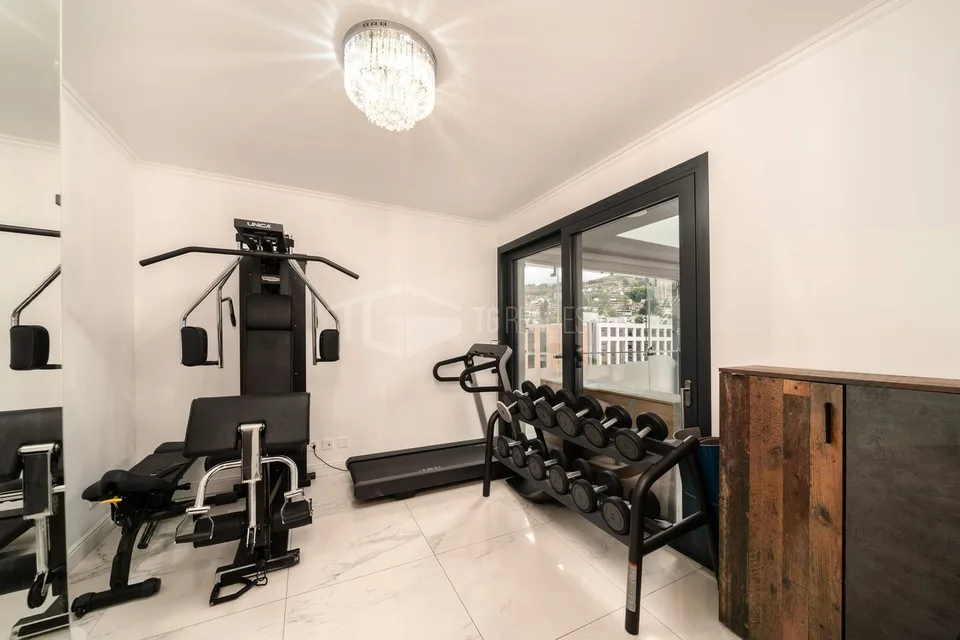 ELEGANTES PENTHOUSE NUR EIN PAAR SCHRITTE VOM ZENTRUM VON LUGANO ENTFERNT – Foto 12 von 13