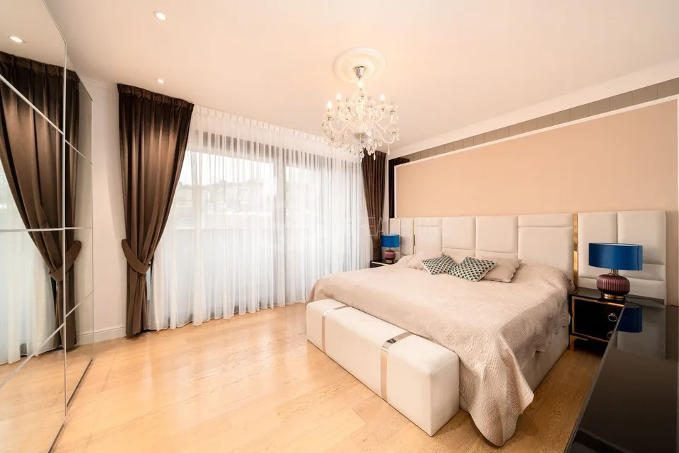 ELEGANTES PENTHOUSE NUR EIN PAAR SCHRITTE VOM ZENTRUM VON LUGANO ENTFERNT – Foto 7 von 13