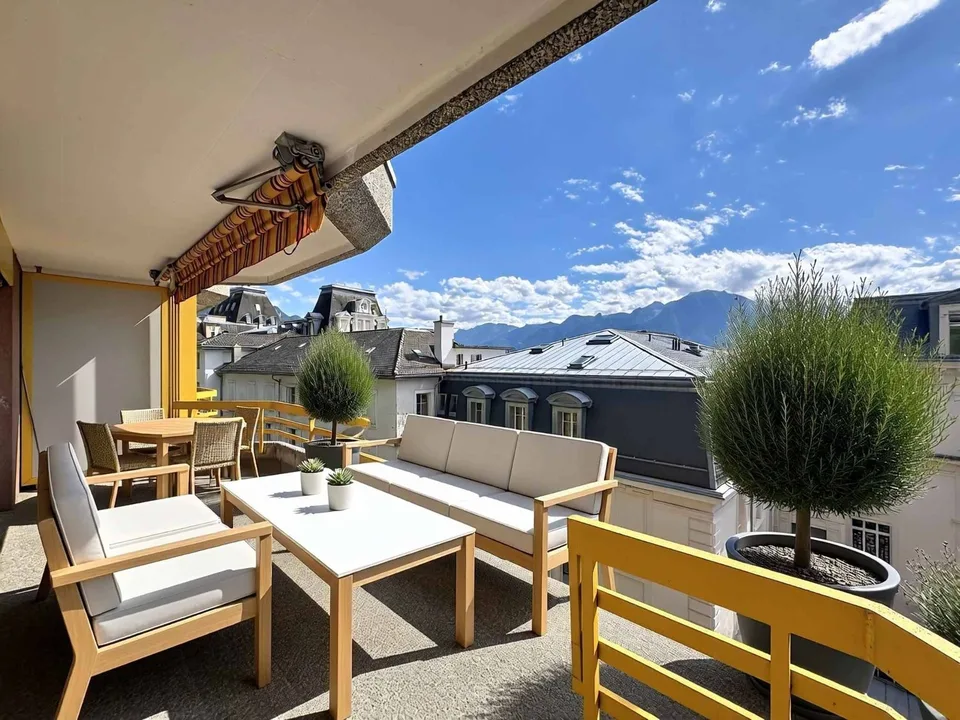 Auf der letzten Etage - Großes 3.5-Zimmer-Apartment auf 1 Ebene von 79 m2 + Balkon