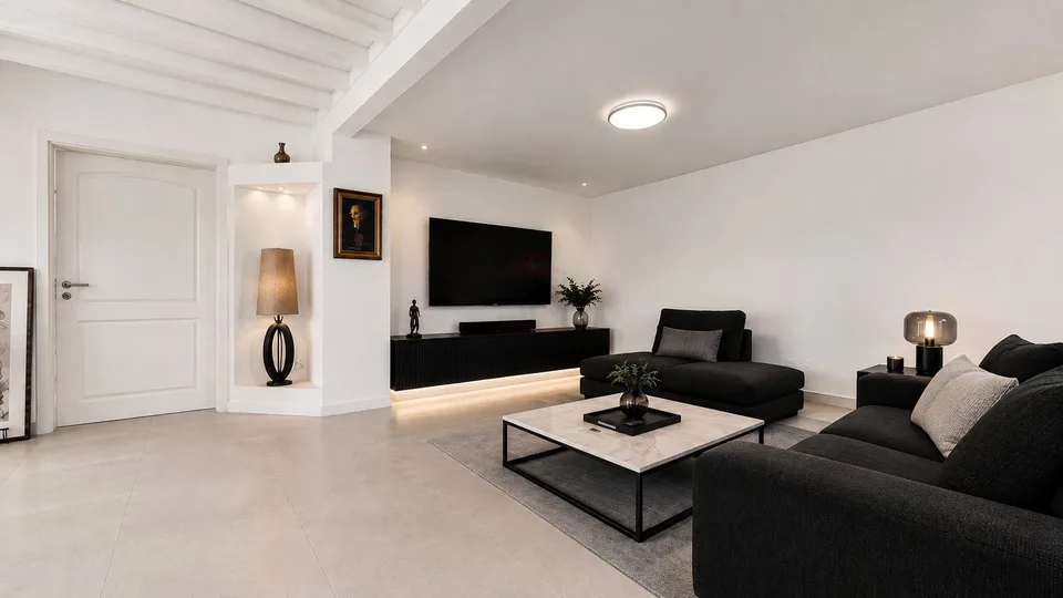 Exceptional property with pool in the heart of Terre Sainte