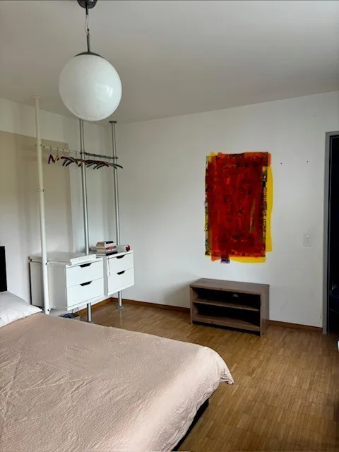 Grosses Zimmer für FINTA* Mitbewohner*in (Large room for a FLINTA tenant