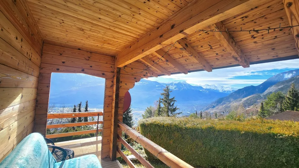Zentralschweiz, wunderschönes Chalet mit paradiesischem Blick, erstklassige Lage, Ruhe