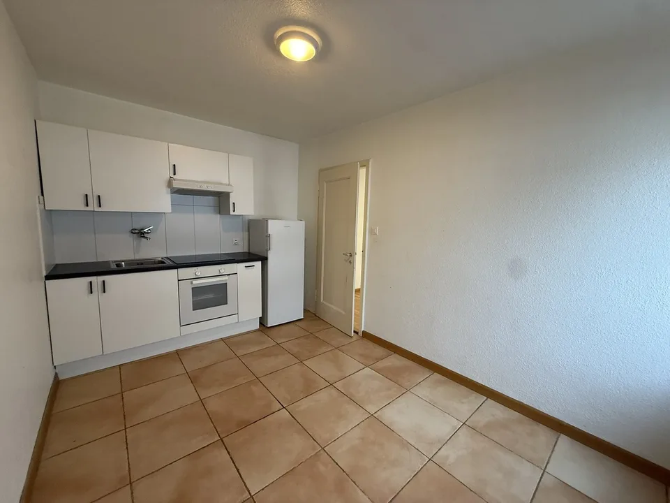 Helle 1.5-Zimmerwohnung an bester Lage  Ab sofort bezugsbereit
