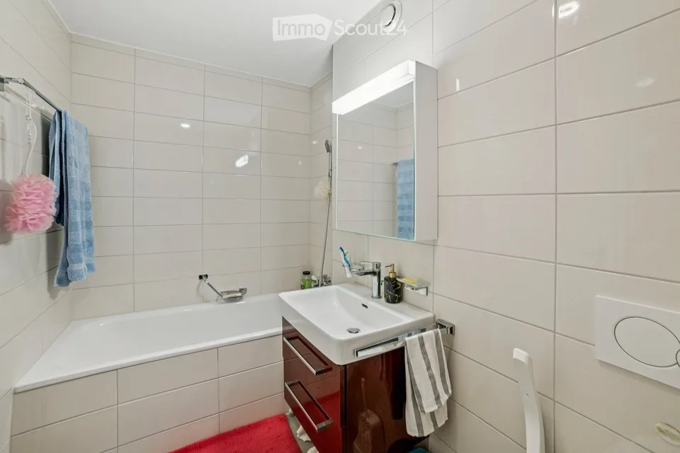PAYERNE - 3,5 ZIMMER MIT BALKON - 84M2