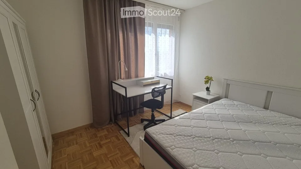 Chambre meublée