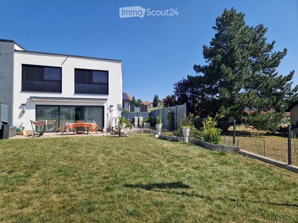 Maison dans un écrin de verdure et proche de Fribourg