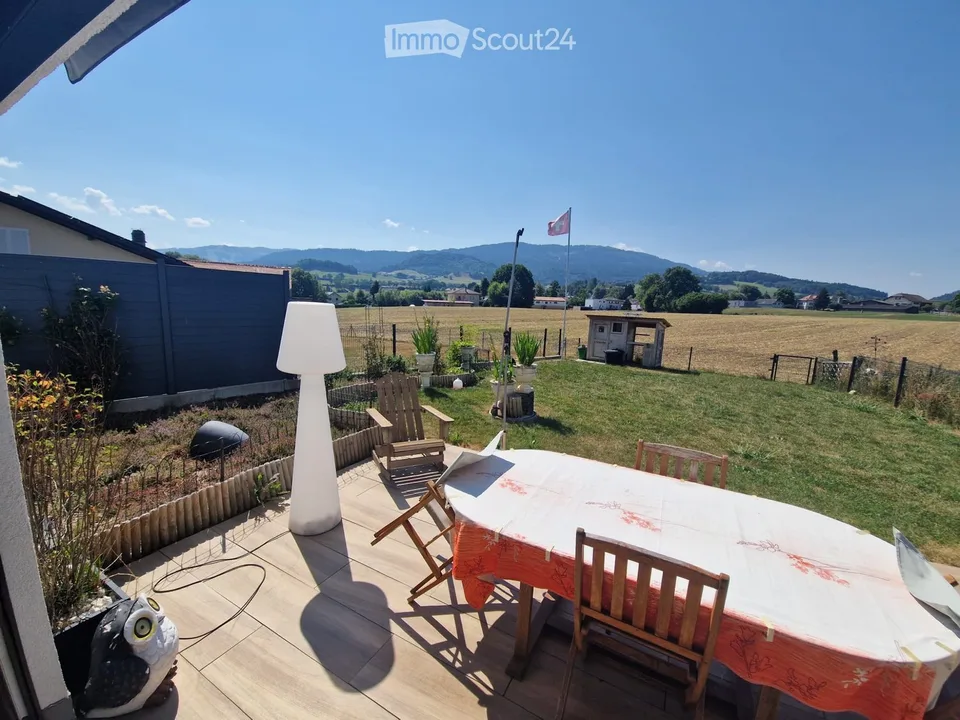 Casa in un ambiente verde e vicino a Friburgo